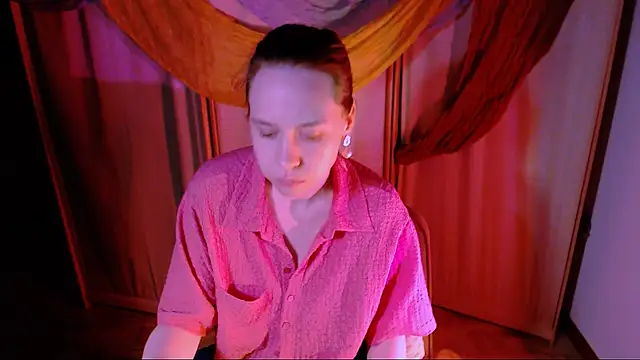 Snapshot of Malinax chatting on October 20, 10:24 pm Malinax online show from October 20, 10:24 pm