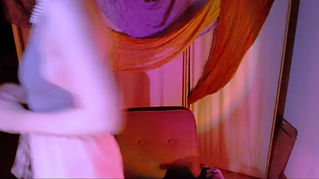 Snapshot of Malinax chatting on October 21, 10:36 pm Malinax online show from October 21, 10:36 pm