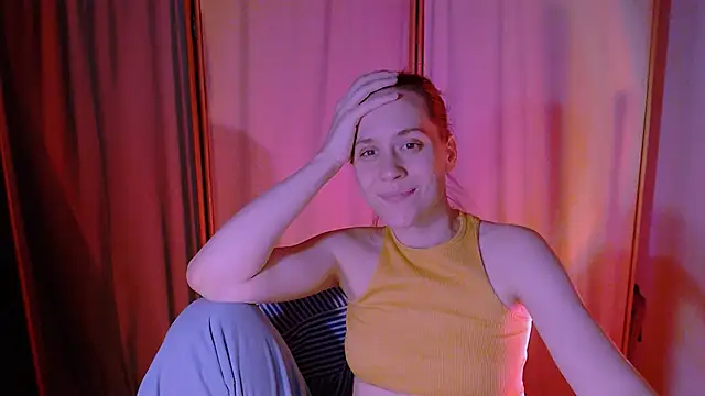 Snapshot of Malinax chatting on October 3, 10:48 pm Malinax online show from October 3, 10:48 pm