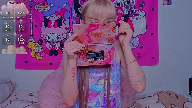 Milia Parker online show from February 8, 8:12 pm