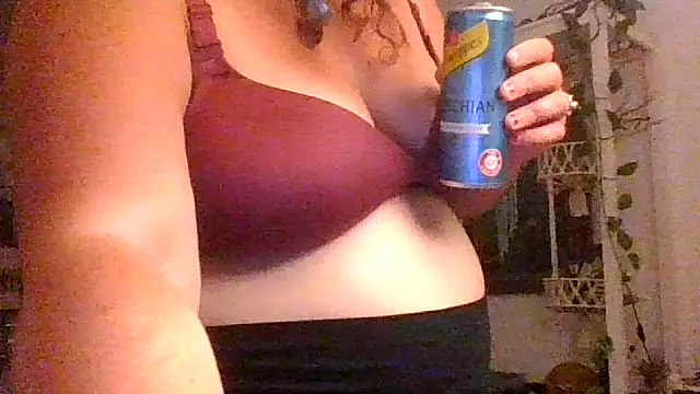 juicyrubies online show from September 19, 5:12 pm