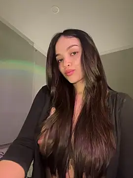 MisFrekcles  online show from February 8, 12:09 pm