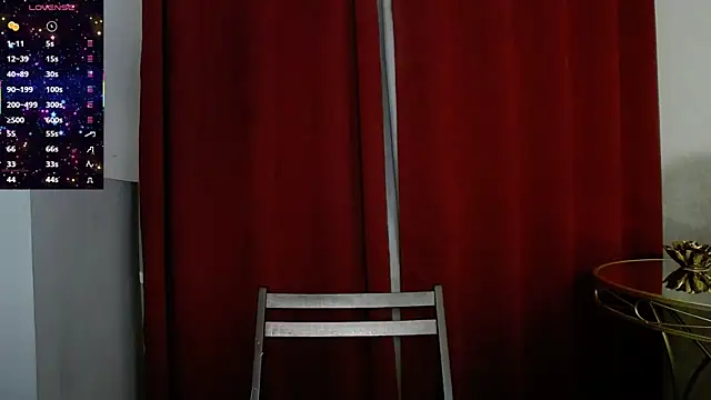 BustyAllyy online show from October 19, 4:53 pm