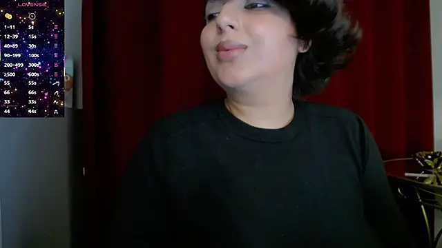 BustyAllyy online show from November 15, 9:05 pm