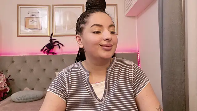 BustyAllyy online show from October 20, 7:17 pm