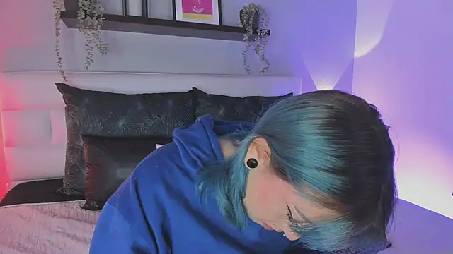 sofi bakerr online show from January 19, 11:39 am