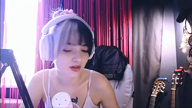 Avi Nile online show from October 16, 4:26 am