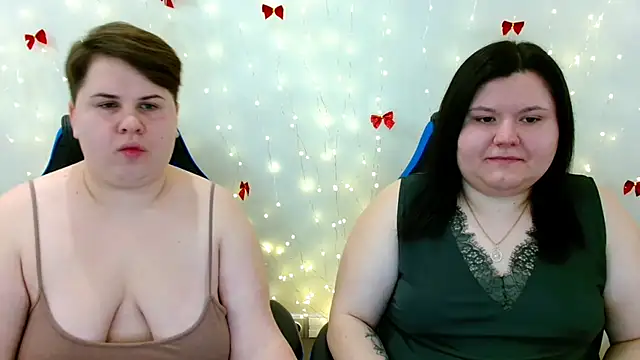 BeckyAndHellen online show from January 11, 12:10 pm