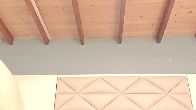 Twwiiggy online show from November 9, 8:27 pm