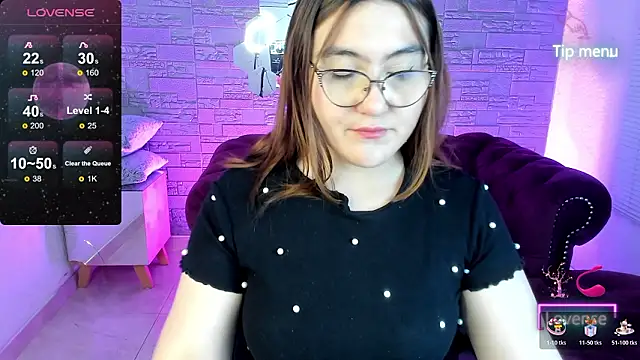 conniejames m online show from February 19, 1:54 pm