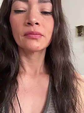 Yulia sx online show from February 13, 9:27 pm