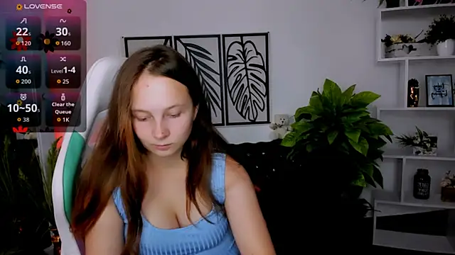 Snapshot of Ketrin_n_ chatting on September 20, 9:29 am Ketrin n  online show from September 20, 9:29 am