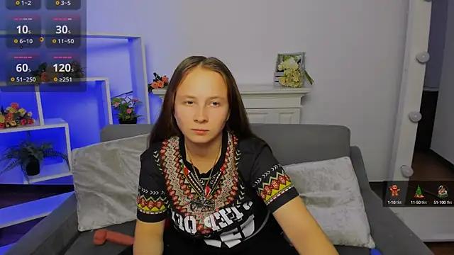 Snapshot of Ketrin_n_ chatting on October 8, 8:02 pm Ketrin n  online show from October 8, 8:02 pm