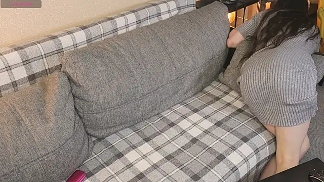 Kete Moon online show from December 2, 10:01 pm