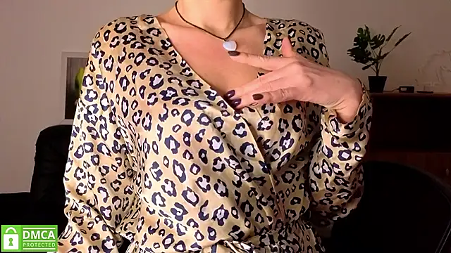 annakillianox online show from February 9, 6:59 am