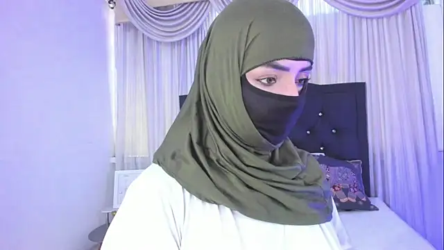 Uzra hayed online show from February 18, 7:57 pm