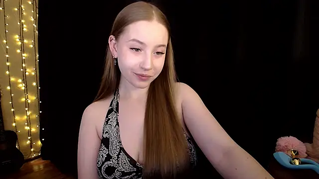 SindiWatsoon online show from November 20, 3:13 pm