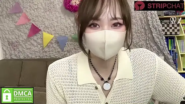 Snapshot of A33-asami chatting on September 24, 4:44 am A33-asami online show from September 24, 4:44 am