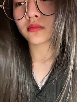 Krixxi22 online show from February 3, 4:23 pm