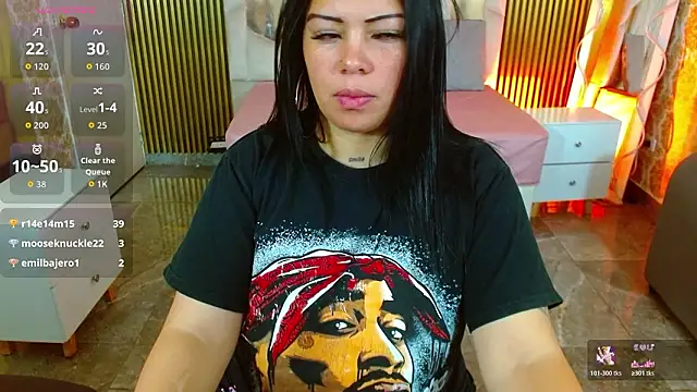 martinna tay online show from February 4, 6:49 am