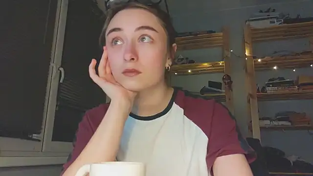 monlight  dana online show from November 29, 7:51 pm