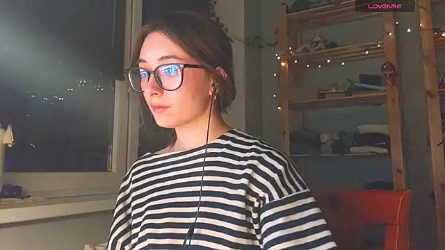 monlight  dana online show from February 14, 5:37 pm