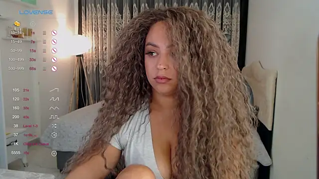  Just a queen 3 online show from September 18, 9:30 am