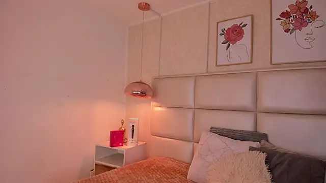 Aily Yozuko online show from February 13, 2:35 am