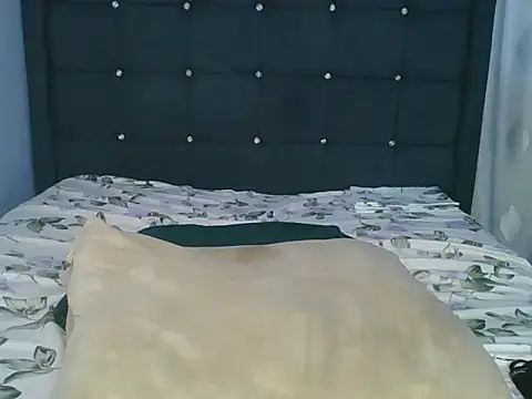 sandra sauvage online show from February 14, 10:17 am