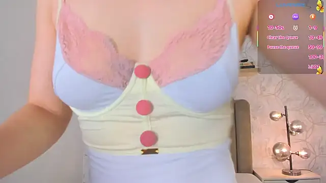 Roma  love online show from October 24, 12:34 pm