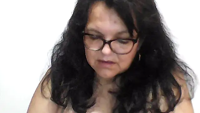 kassandra02 online show from February 6, 1:14 pm