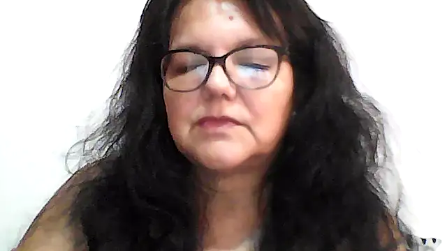 kassandra02 online show from February 14, 1:24 pm