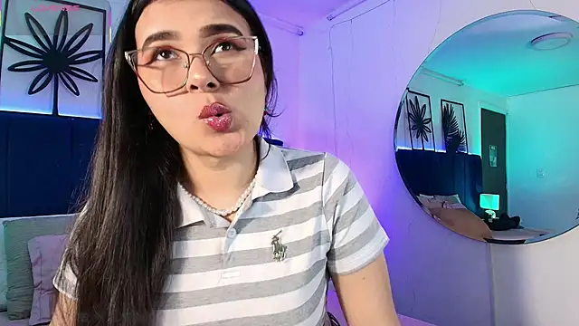 Tifanny grey online show from November 14, 7:47 pm