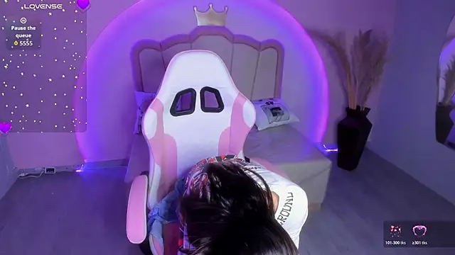 katy sweet19 online show from December 18, 6:34 pm