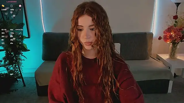 Freckle Diyana online show from November 30, 10:47 pm