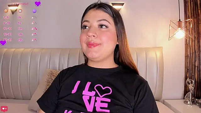 Zuzu sweet online show from October 29, 7:27 pm