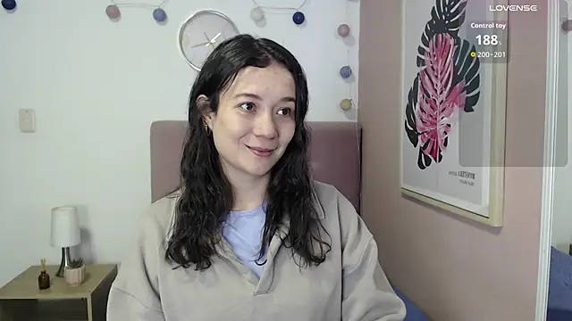 Snapshot of lanna_1878 chatting on October 27, 1:28 pm lanna 1878 online show from October 27, 1:28 pm
