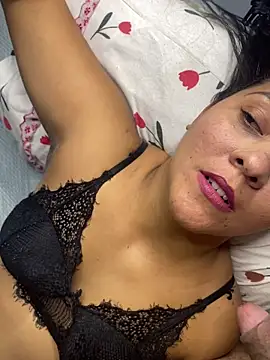 mayemarc online show from December 5, 8:32 pm