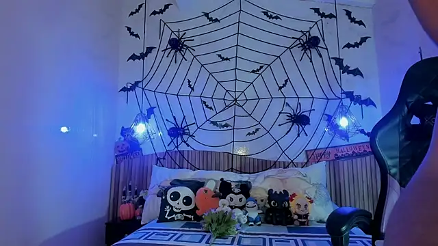 IamNayuta online show from October 24, 4:19 am