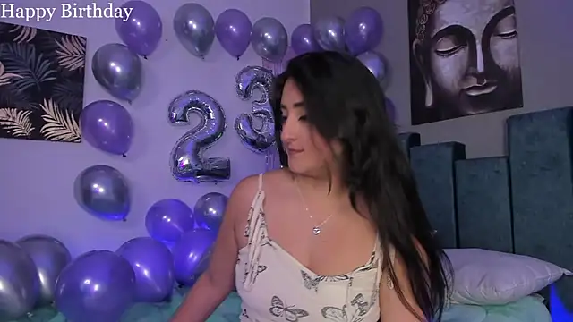 Kathia Morelli online show from December 5, 12:39 pm