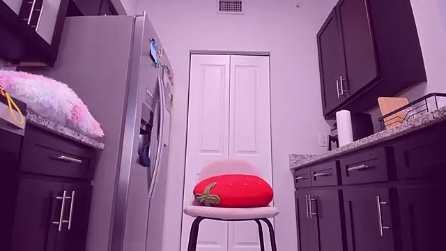 AngieDaniels1 online show from September 19, 12:04 pm