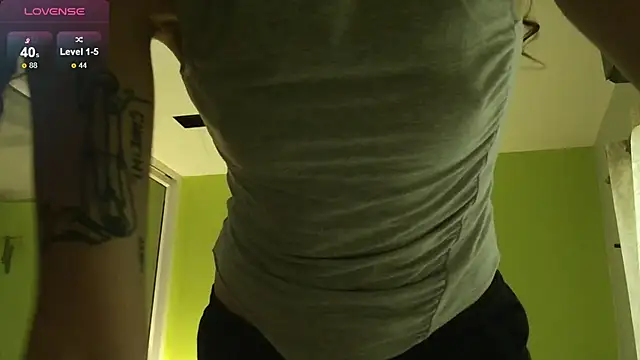 sadetuiningaa online show from February 20, 1:04 am