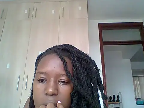 Snapshot of Oliviia_ chatting on September 26, 10:24 am Oliviia  online show from September 26, 10:24 am