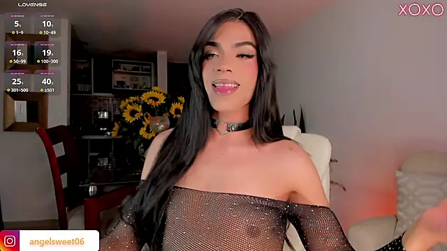 Snapshot of Angelina_Rossi chatting on September 30, 4:51 am Angelina Rossi online show from September 30, 4:51 am