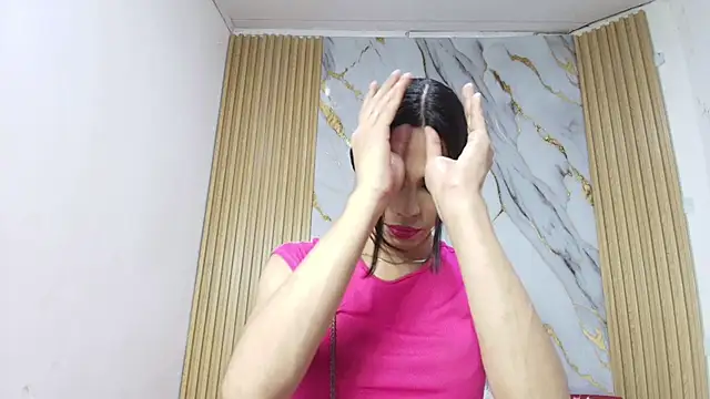 Luluu 08 online show from February 9, 1:35 pm