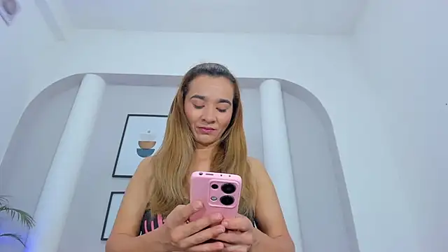 penelope handaos online show from November 17, 4:51 pm