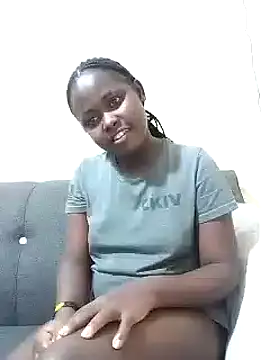 Sweetcecie01 online show from October 31, 11:31 pm