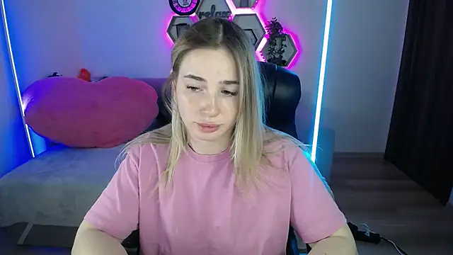 SabrinViolet online show from September 30, 8:09 am