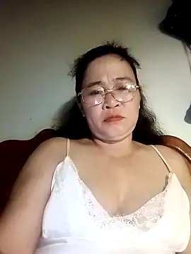 Snapshot of Sexy-asslove90 chatting on October 10, 2:00 pm Sexy-asslove90 online show from October 10, 2:00 pm