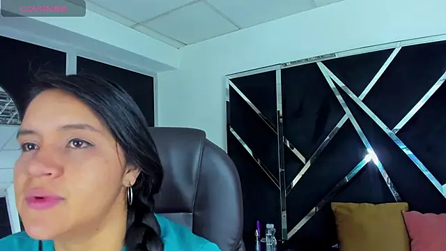 Ivanna18 x online show from September 17, 3:04 am